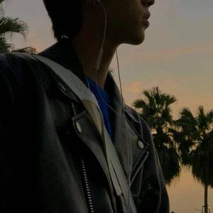 2023偷拍老阿婆合集
